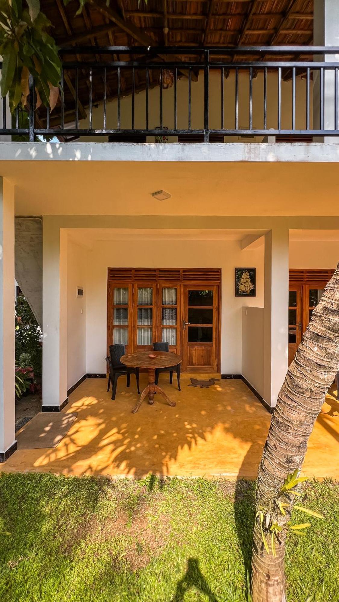 Relax Beach House Tangalle Exterior photo